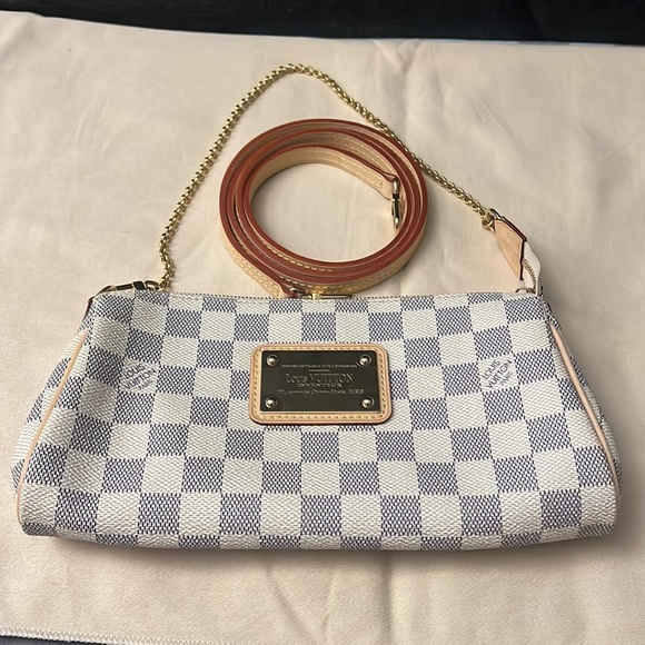 Original Louis Vuitton  new Eva cross body bag - Picture 4 of 16